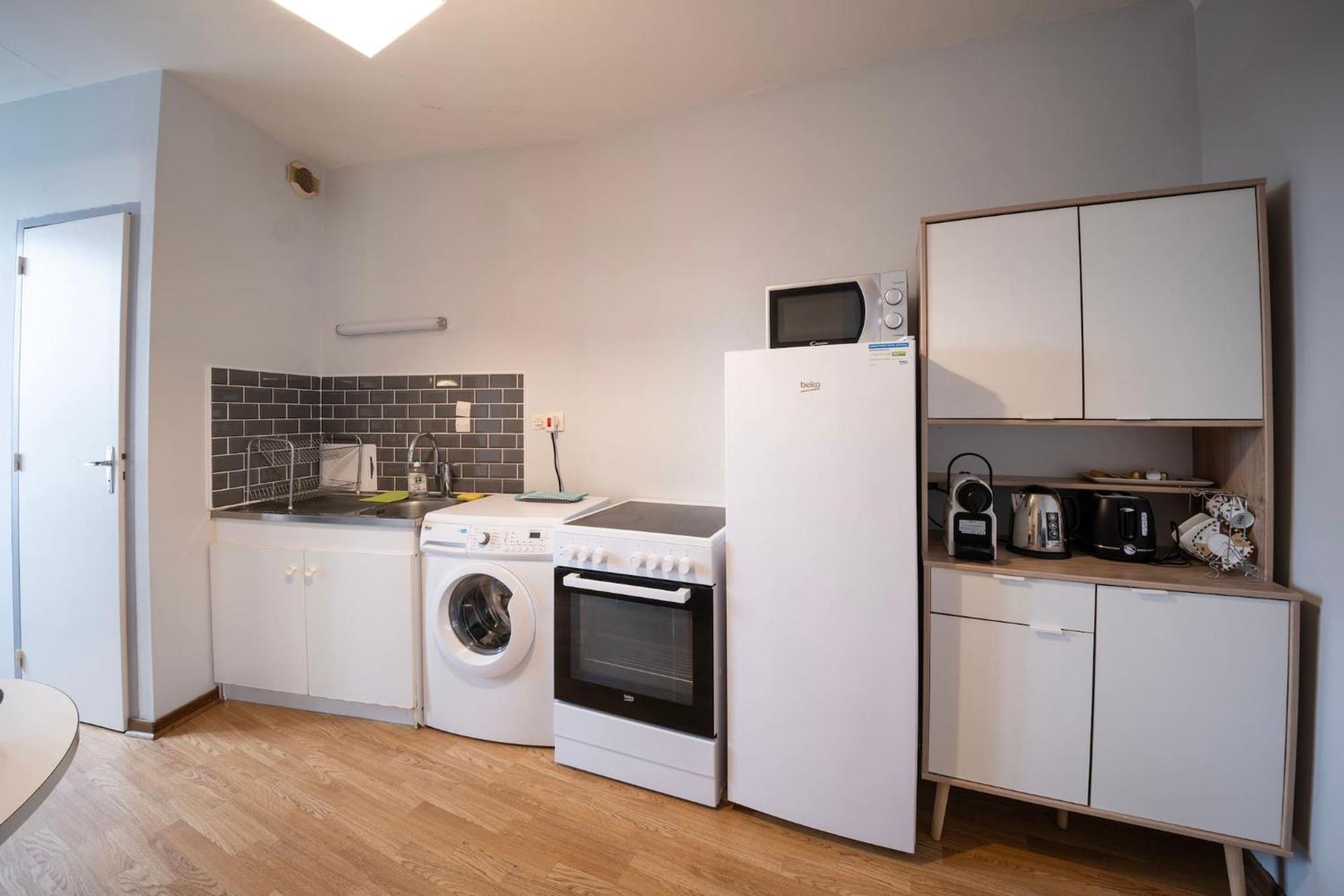 Grand Studio ✰ 35M² ✰ Centre ✰ 4Pers/2Lits ✰ Cuisine ✰ Wifi Candé Zewnętrze zdjęcie